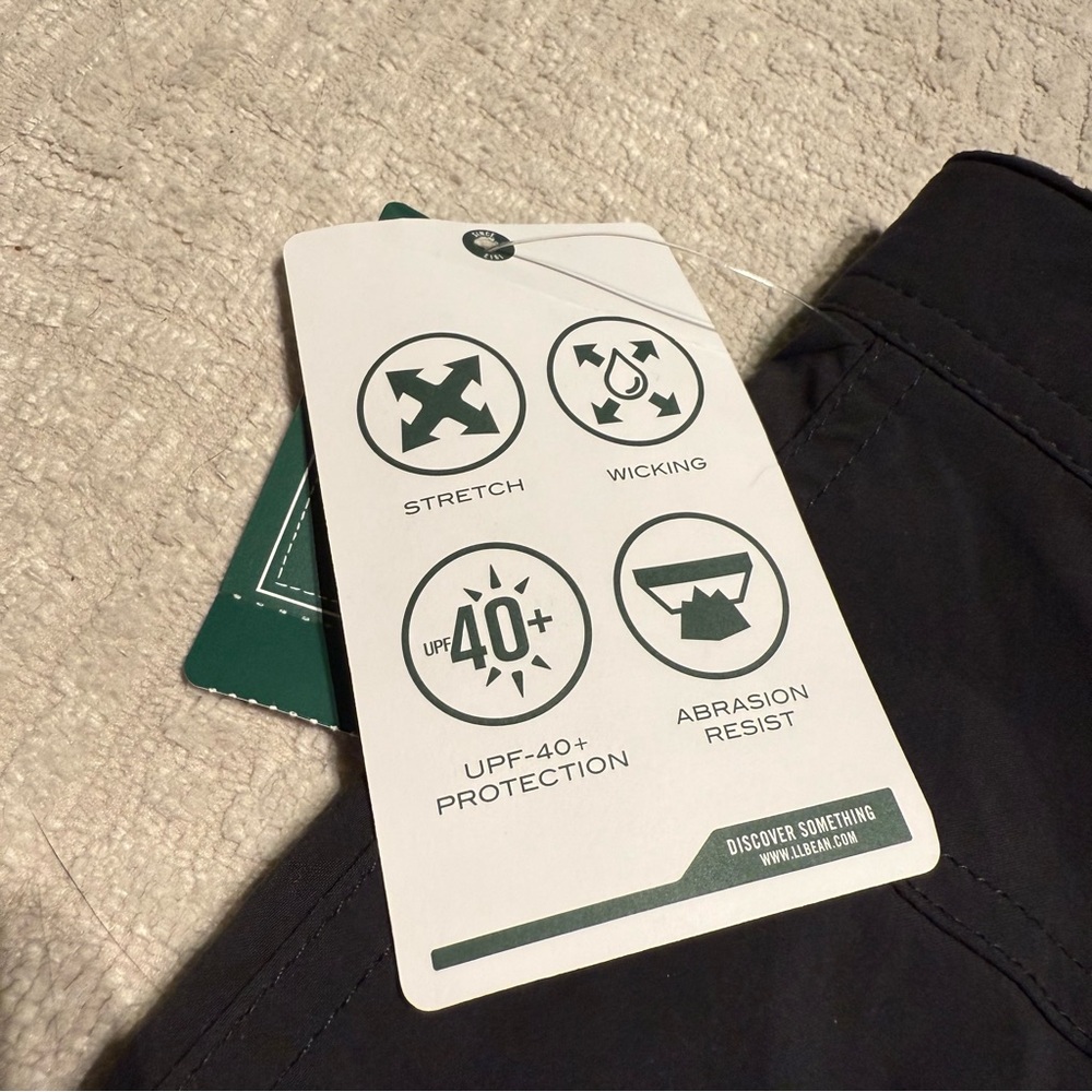 NWT L.L. Bean Comfort Trail Shorts 9” Hiking 4 way stretch UPF 40+ Women’s 18W - Picture 5 of 5